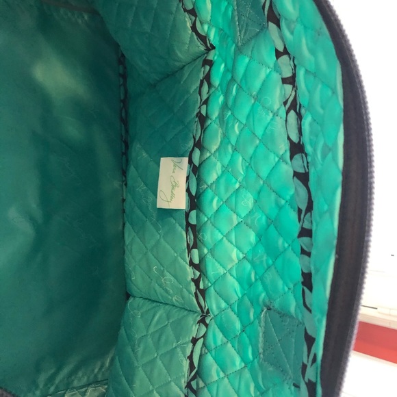 Vera Bradley duffel bag with shoulder strap - Picture 3 of 5